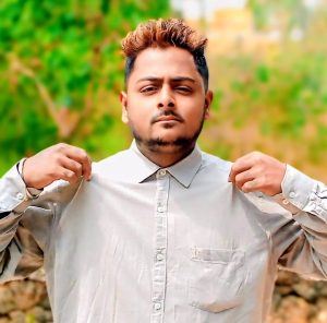 chaitanya-suhas-jadhav-mic-slayer-founder.jpg
